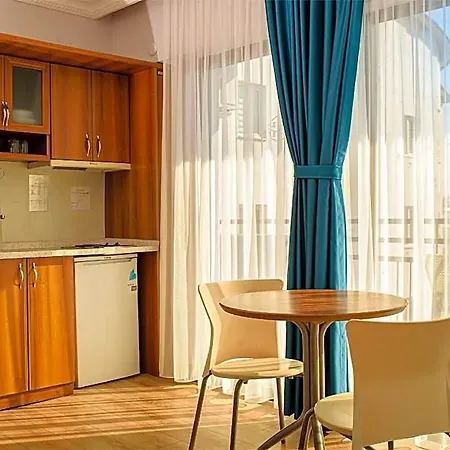Mutlu Aparthotel
